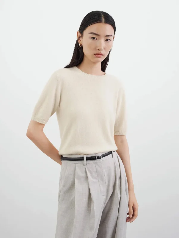 Short Sleeve O-Neck Cashmere Tee in Feather White