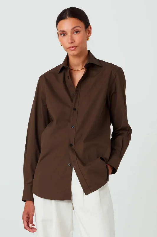 The Boyfriend Shirt in Fine Poplin Chocolate