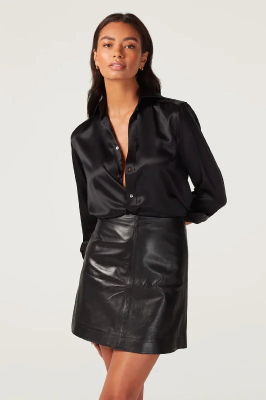 The Boyfriend Silk Shirt in Onyx