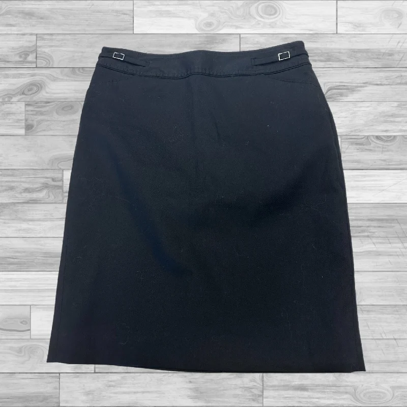 Skirt Mini & Short By White House Black Market In Black, Size: 4