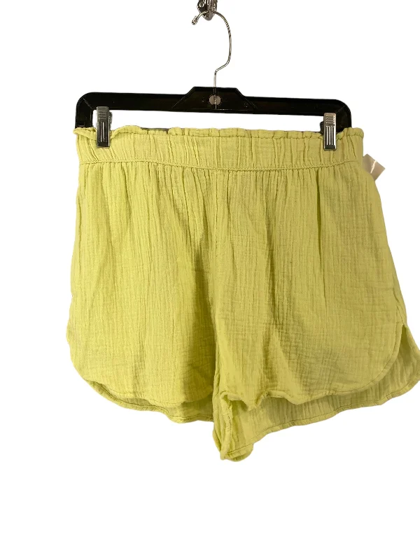 Yellow Shorts Universal Thread, Size S